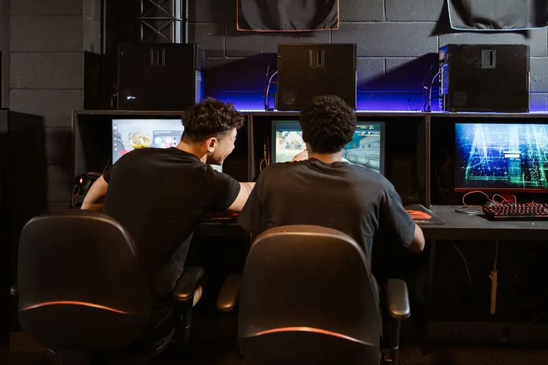 Your Controller Is Your Ticket: The Real Path From Living Room Gamer to Esports Competitor